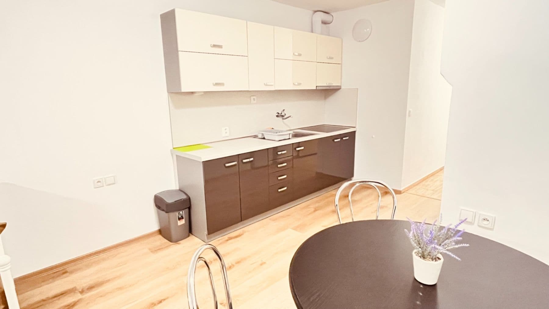 Pronájem bytu 1+kk 40 m², Na Moklině, Praha, Praha Pronájem bytu 1+kk 40 m², Na Moklině, Praha, Praha