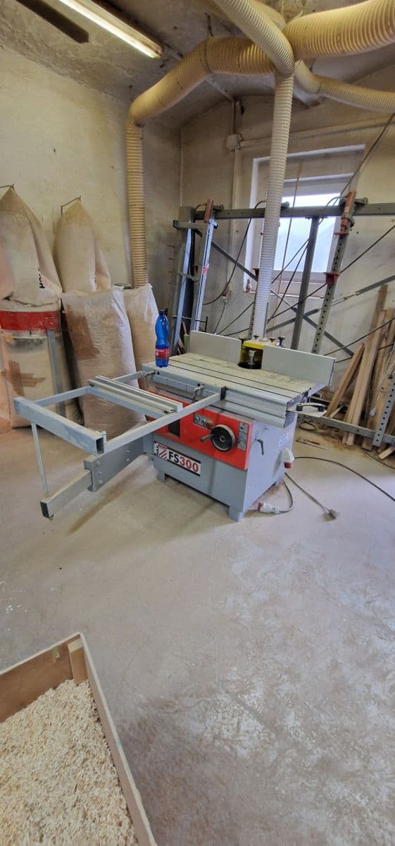 Pronájem nebytového prostoru 100 m², J. Štulíka, Zvole, Středočeský kraj Pronájem nebytového prostoru 100 m², J. Štulíka, Zvole, Středočeský kraj