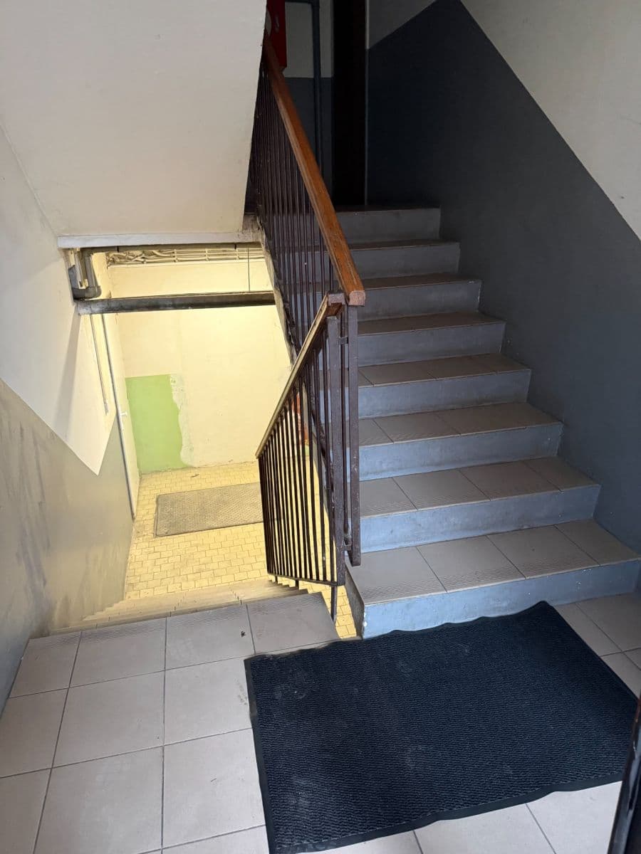 Prodej nebytového prostoru 17 m², Závodní, Děčín, Ústecký kraj Prodej nebytového prostoru 17 m², Závodní, Děčín, Ústecký kraj