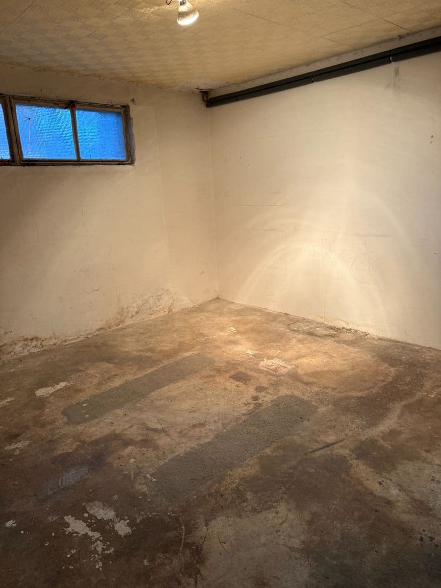 Prodej nebytového prostoru 17 m², Závodní, Děčín, Ústecký kraj Prodej nebytového prostoru 17 m², Závodní, Děčín, Ústecký kraj