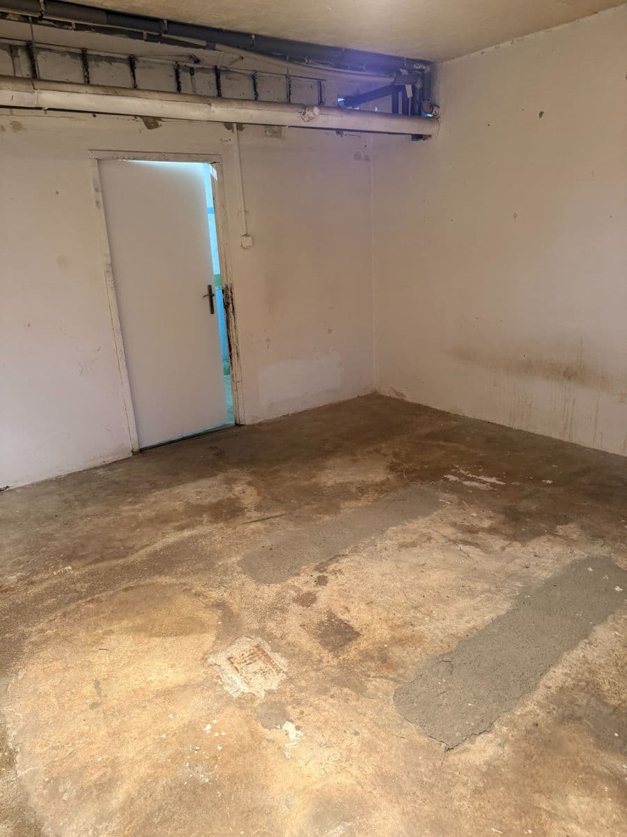 Prodej nebytového prostoru 17 m², Závodní, Děčín, Ústecký kraj Prodej nebytového prostoru 17 m², Závodní, Děčín, Ústecký kraj