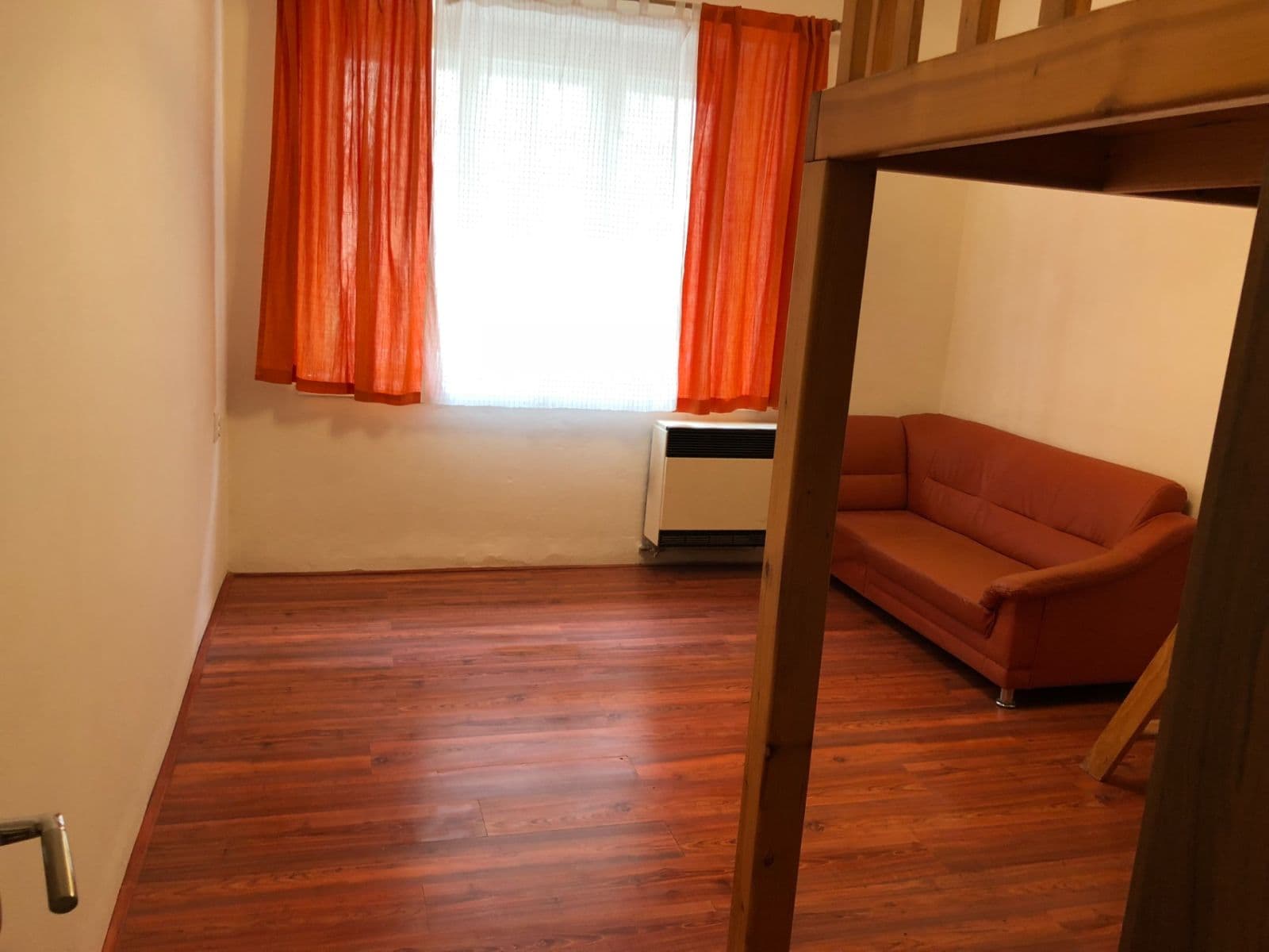 Pronájem bytu 1+kk 27 m², Vlastislavova, Praha, Praha Pronájem bytu 1+kk 27 m², Vlastislavova, Praha, Praha