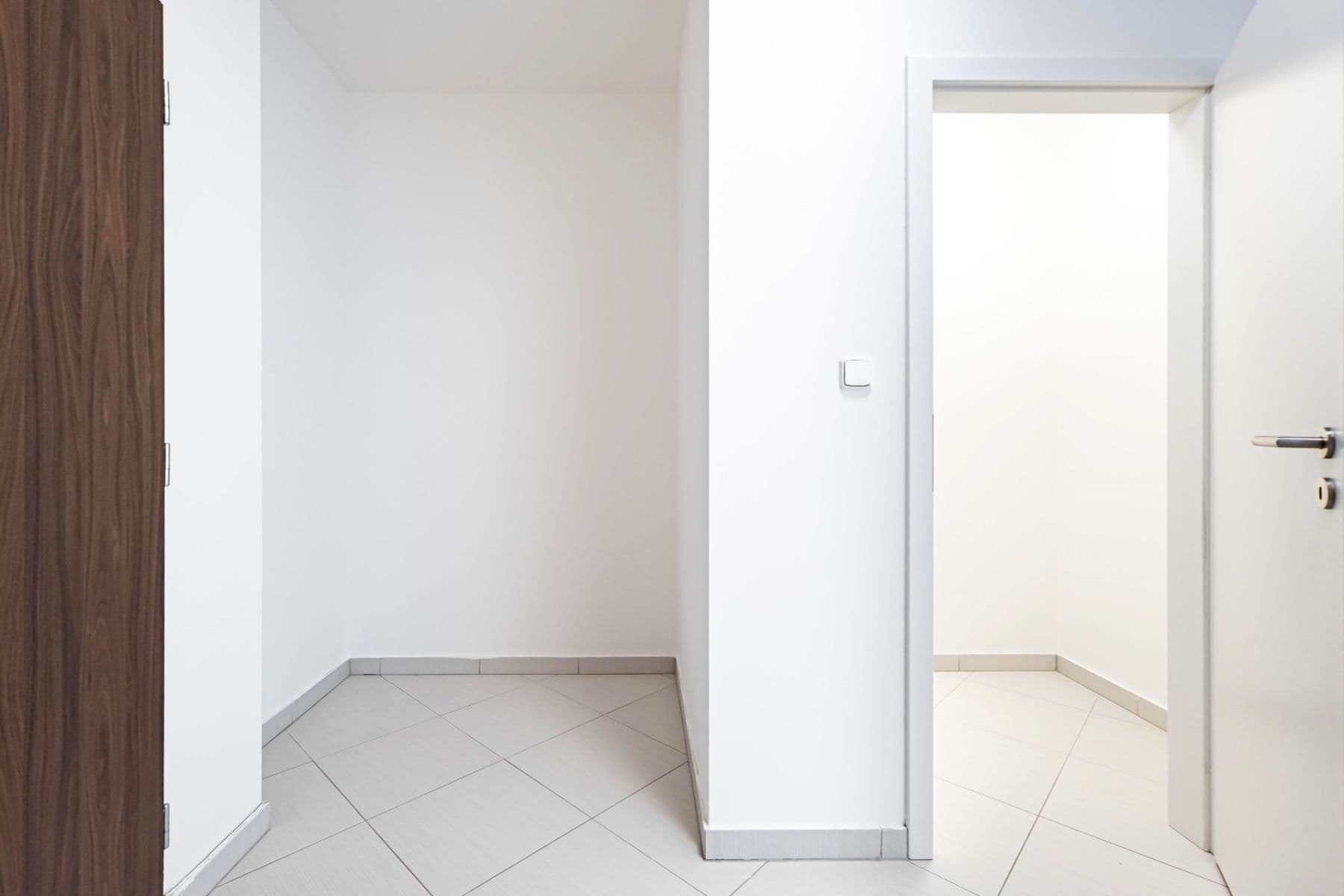 Pronájem bytu 2+kk 55 m², Honzíkova, Praha, Praha Pronájem bytu 2+kk 55 m², Honzíkova, Praha, Praha