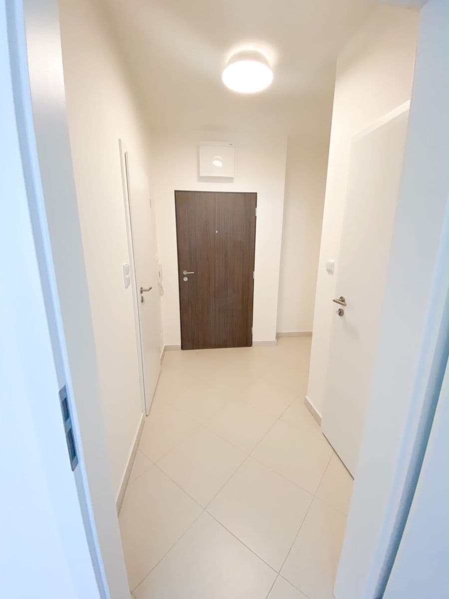 Pronájem bytu 2+kk 55 m², Honzíkova, Praha, Praha Pronájem bytu 2+kk 55 m², Honzíkova, Praha, Praha