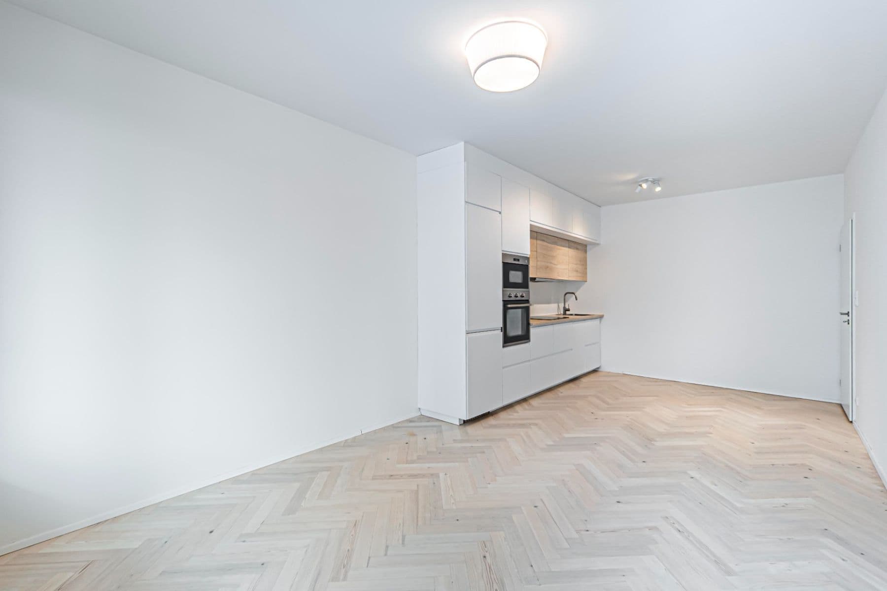 Pronájem bytu 2+kk 55 m², Honzíkova, Praha, Praha Pronájem bytu 2+kk 55 m², Honzíkova, Praha, Praha