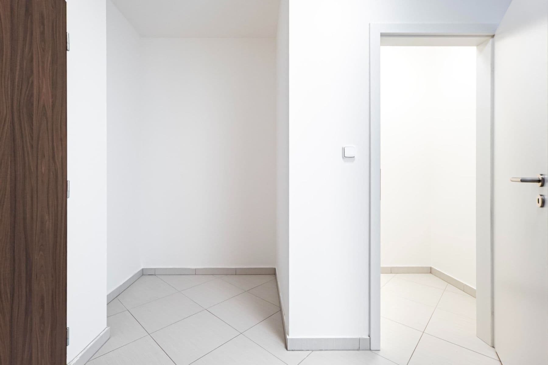Pronájem bytu 2+kk 55 m², Honzíkova, Praha, Praha Pronájem bytu 2+kk 55 m², Honzíkova, Praha, Praha