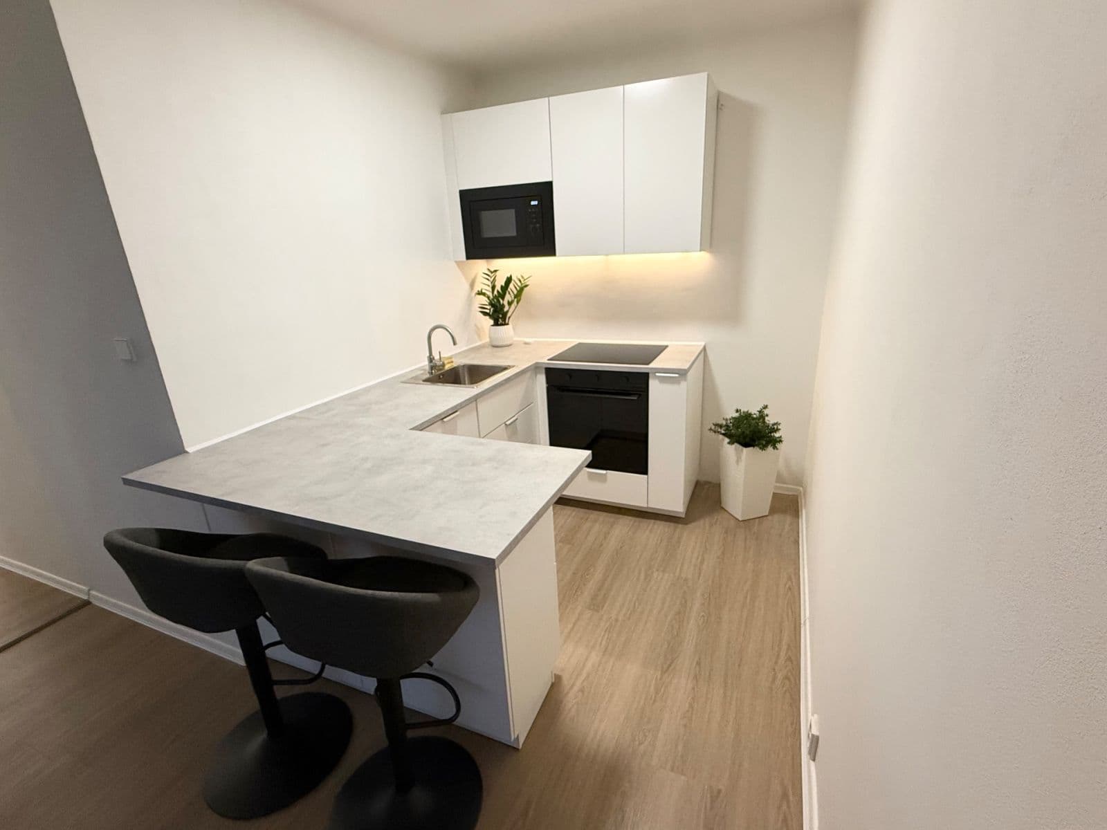 Pronájem bytu 2+kk 51 m², Holečkova, Praha, Praha Pronájem bytu 2+kk 51 m², Holečkova, Praha, Praha
