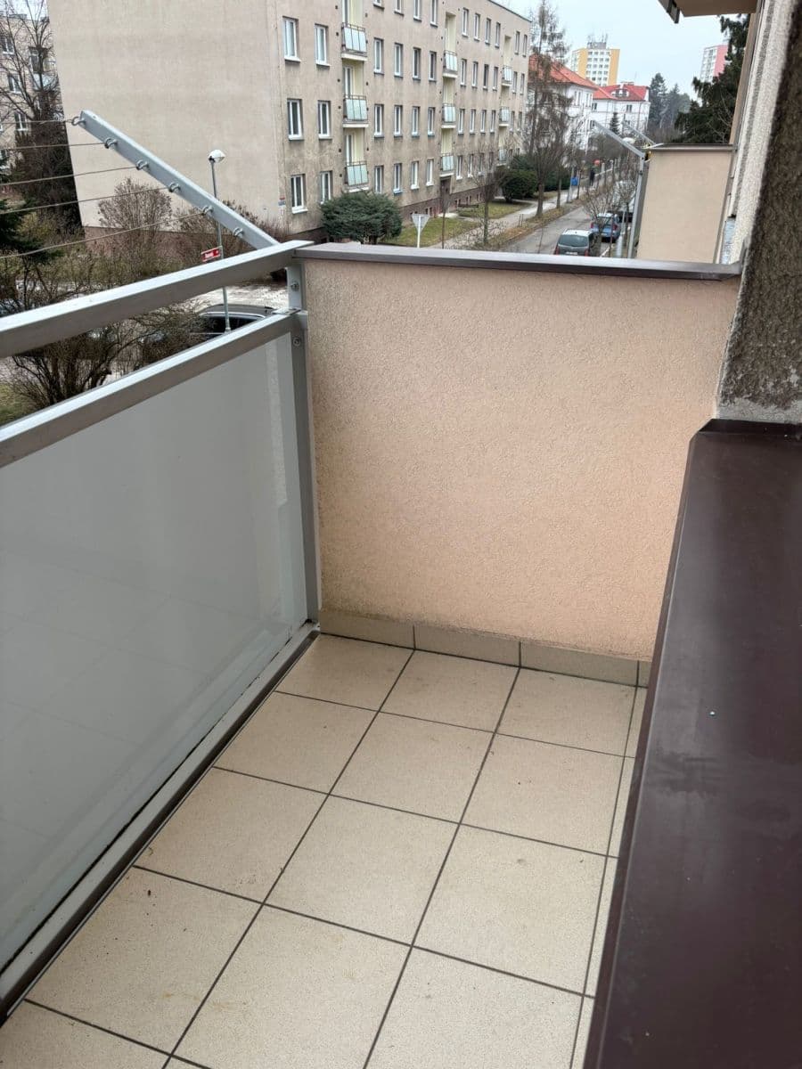 Prodej bytu 3+1 65 m², Písečná, Hradec Králové, Královéhradecký kraj Prodej bytu 3+1 65 m², Písečná, Hradec Králové, Královéhradecký kraj