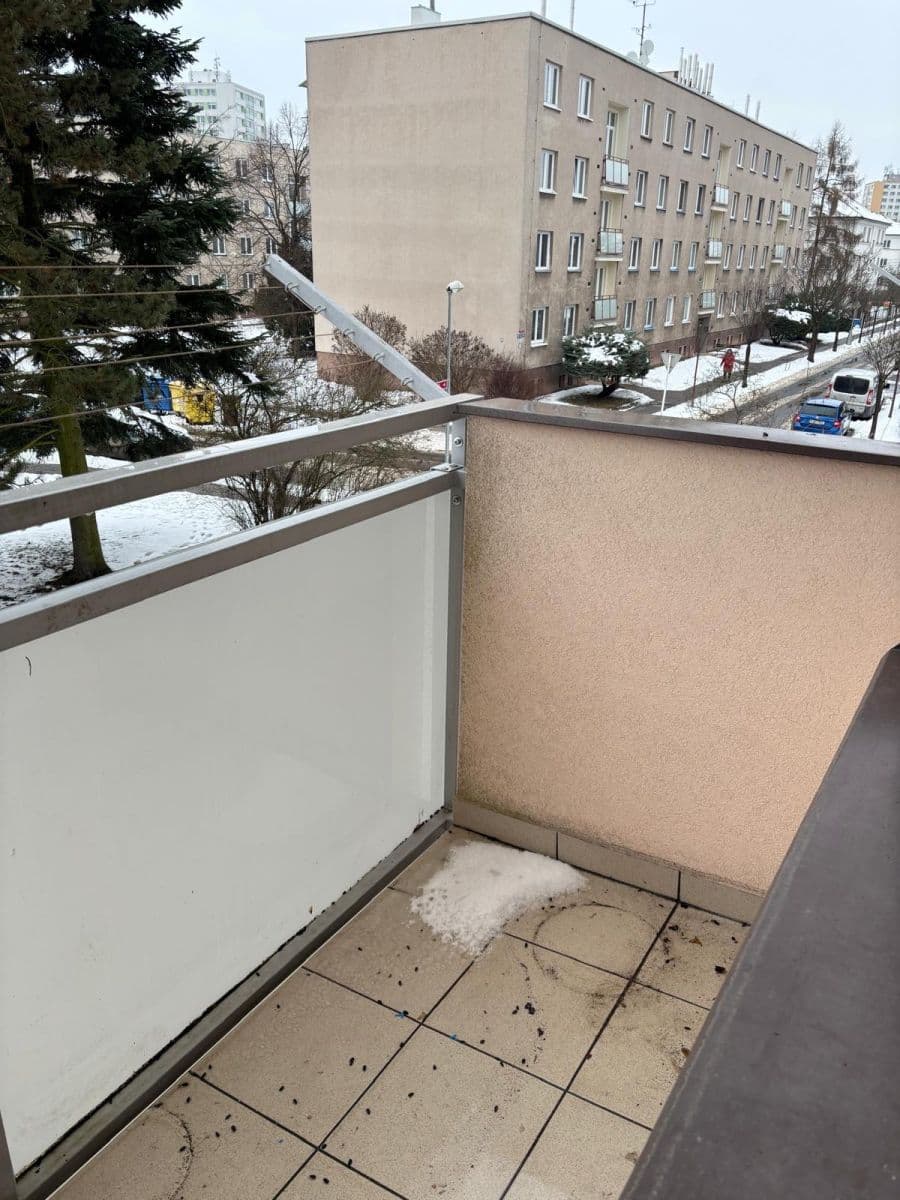 Prodej bytu 3+1 65 m², Písečná, Hradec Králové, Královéhradecký kraj Prodej bytu 3+1 65 m², Písečná, Hradec Králové, Královéhradecký kraj