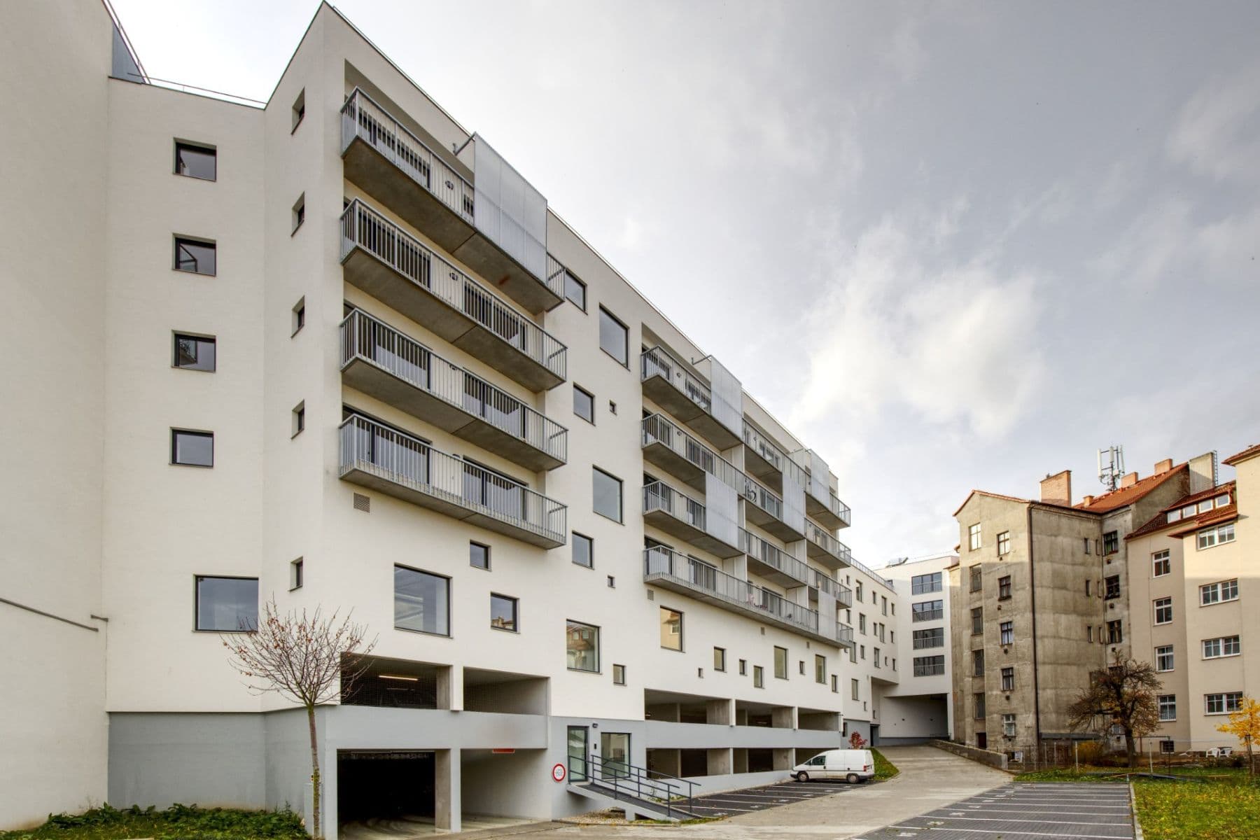 Pronájem bytu 2+kk 61 m², Otýlie Beníškové, Plzeň, Plzeňský kraj Pronájem bytu 2+kk 61 m², Otýlie Beníškové, Plzeň, Plzeňský kraj