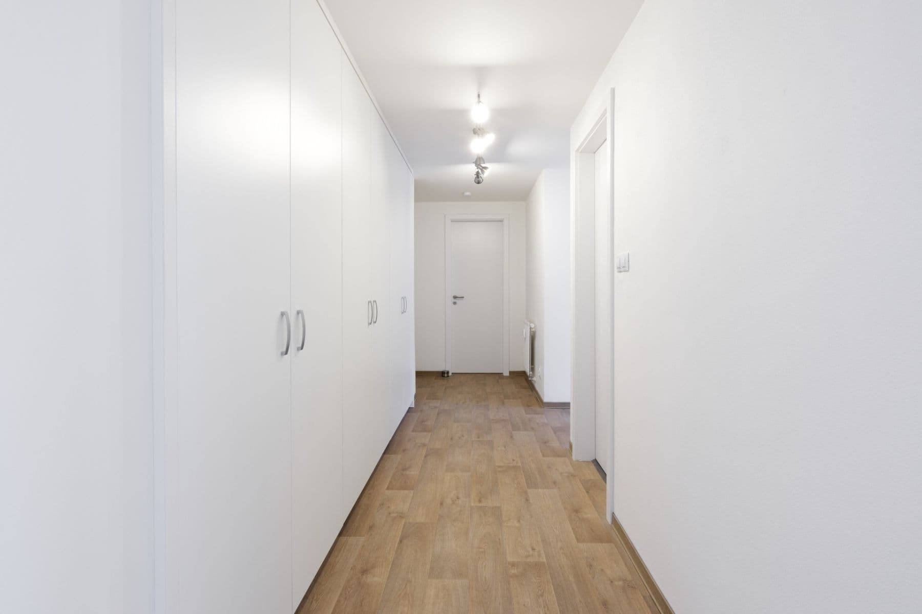 Pronájem bytu 2+kk 61 m², Otýlie Beníškové, Plzeň, Plzeňský kraj Pronájem bytu 2+kk 61 m², Otýlie Beníškové, Plzeň, Plzeňský kraj