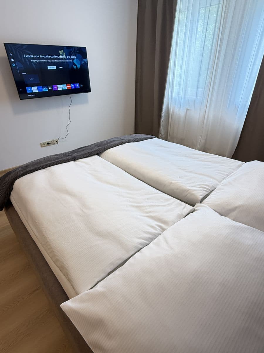 Pronájem bytu 43 m², Zbraslavská, Praha, Praha Pronájem bytu 43 m², Zbraslavská, Praha, Praha