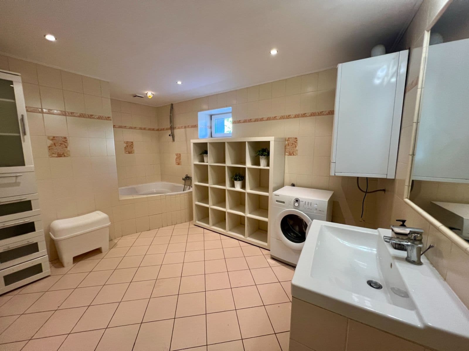 Prodej domu 306 m², pozemek 1.044 m², Očihov, Ústecký kraj Prodej domu 306 m², pozemek 1.044 m², Očihov, Ústecký kraj