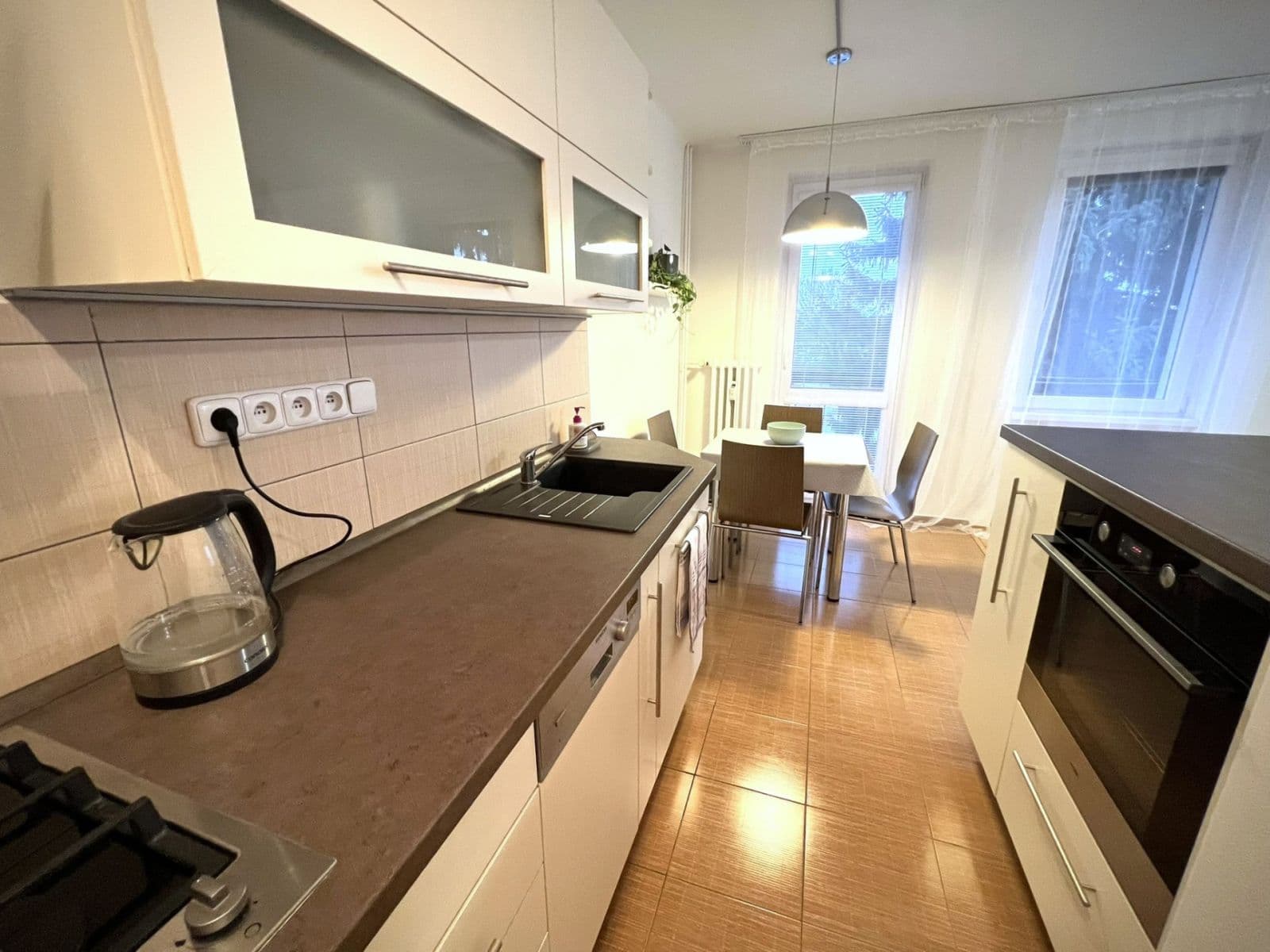 Pronájem bytu 2+kk 65 m², J. Plachty, České Budějovice, Jihočeský kraj Pronájem bytu 2+kk 65 m², J. Plachty, České Budějovice, Jihočeský kraj