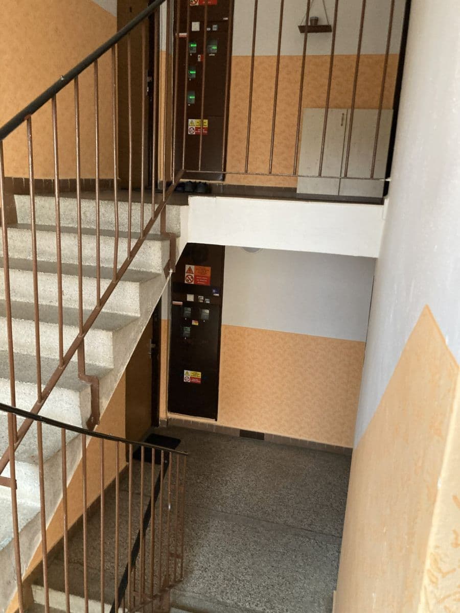 Prodej bytu 1+1 38 m², Pavlouskova, Ostrava, Moravskoslezský kraj Prodej bytu 1+1 38 m², Pavlouskova, Ostrava, Moravskoslezský kraj