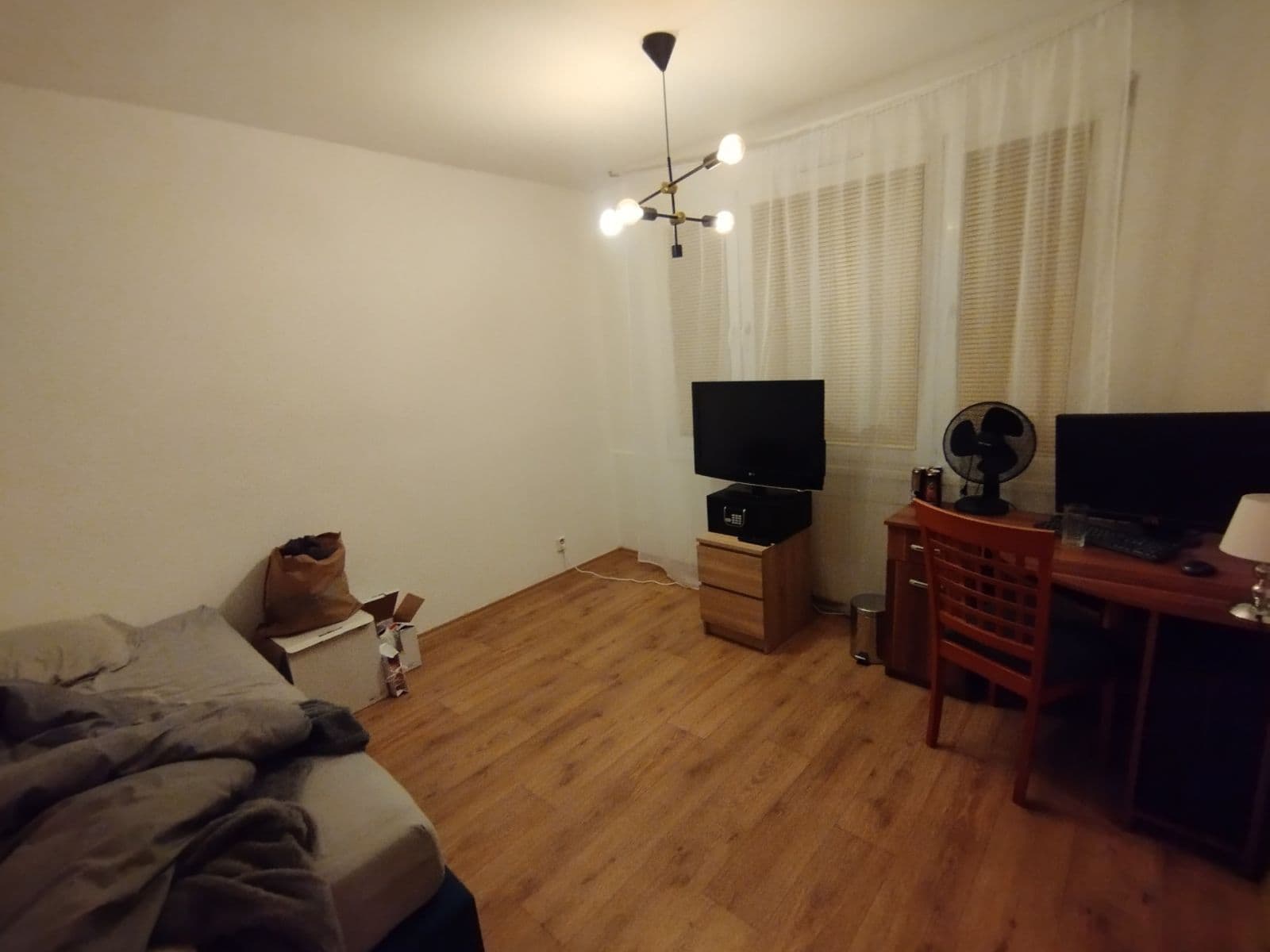Pronájem bytu 3+1 84 m², Emy Destinové, České Budějovice, Jihočeský kraj Pronájem bytu 3+1 84 m², Emy Destinové, České Budějovice, Jihočeský kraj