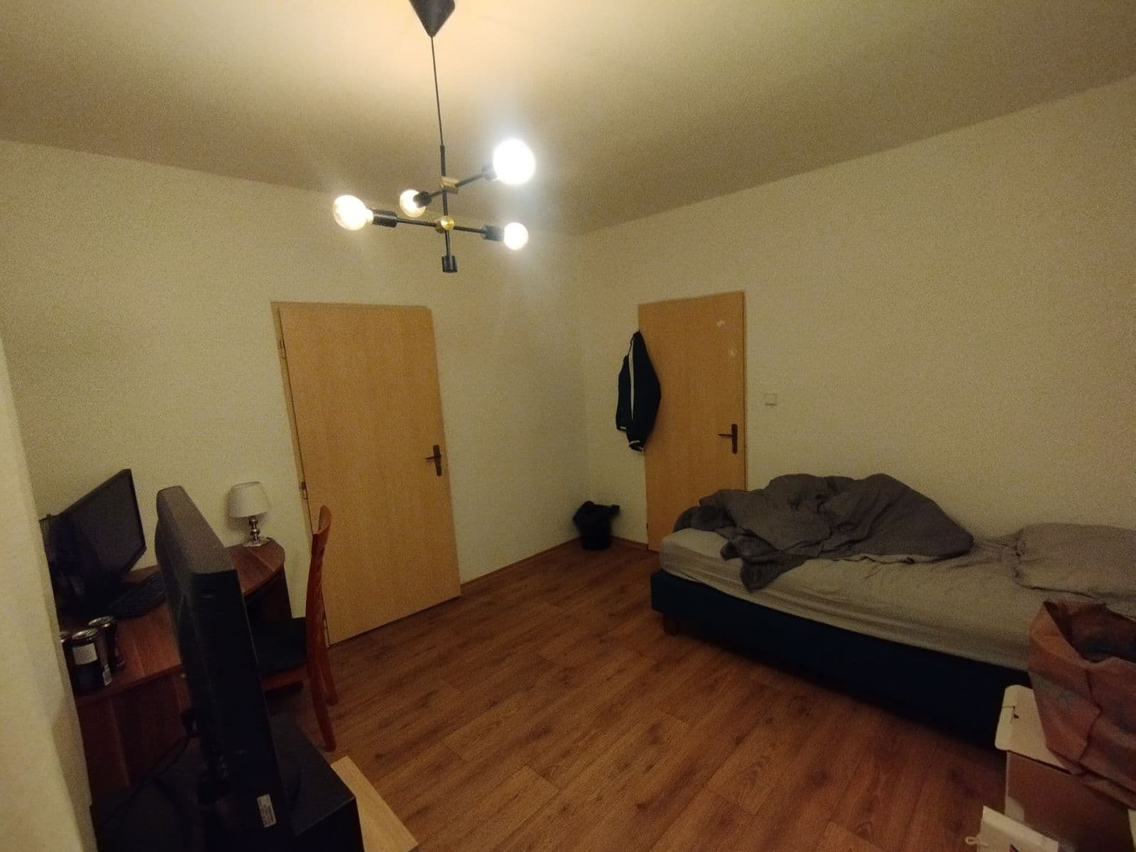 Pronájem bytu 3+1 84 m², Emy Destinové, České Budějovice, Jihočeský kraj Pronájem bytu 3+1 84 m², Emy Destinové, České Budějovice, Jihočeský kraj