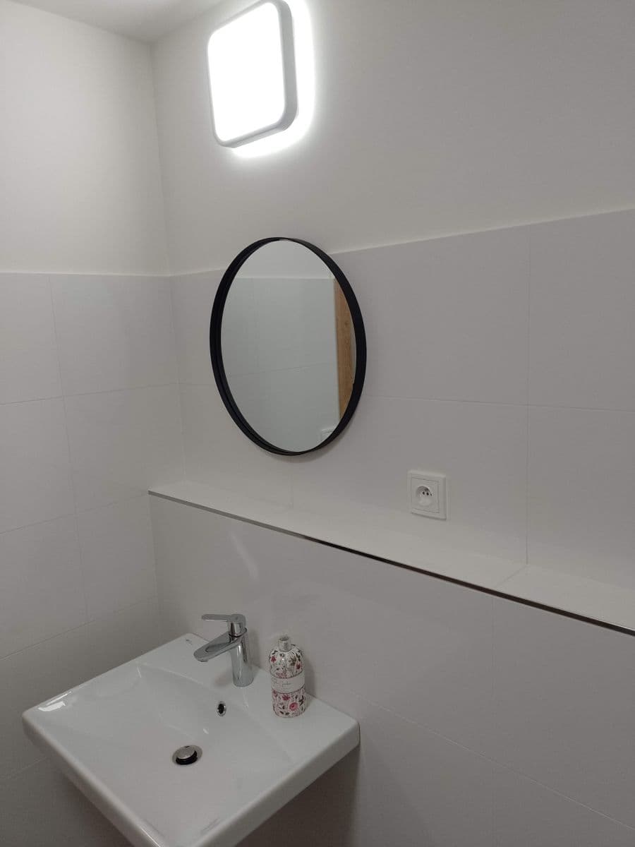 Pronájem bytu 1+kk 23 m², Augustina Lukeše, Brandýs nad Labem-Stará Boleslav, Středočeský kraj Pronájem bytu 1+kk 23 m², Augustina Lukeše, Brandýs nad Labem-Stará Boleslav, Středočeský kraj