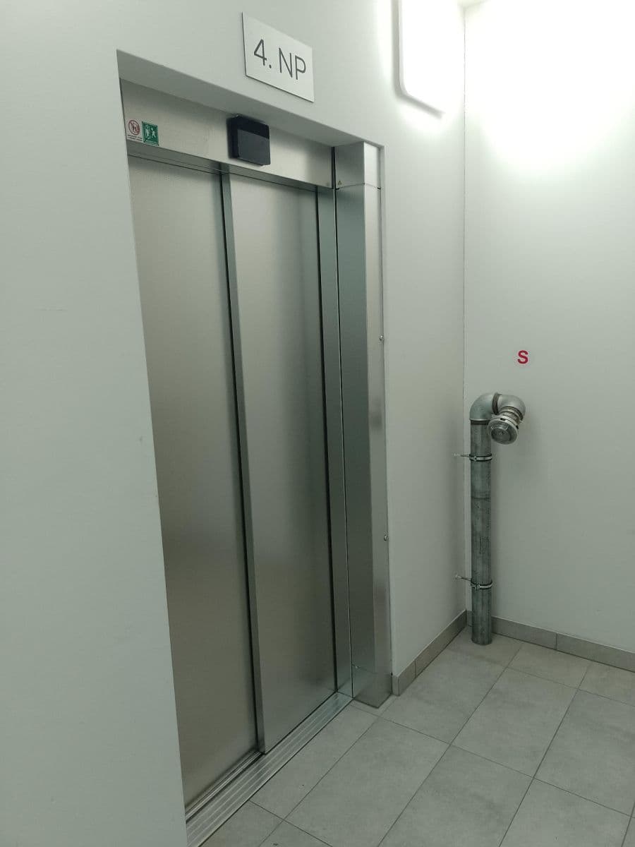 Pronájem bytu 1+kk 23 m², Augustina Lukeše, Brandýs nad Labem-Stará Boleslav, Středočeský kraj Pronájem bytu 1+kk 23 m², Augustina Lukeše, Brandýs nad Labem-Stará Boleslav, Středočeský kraj