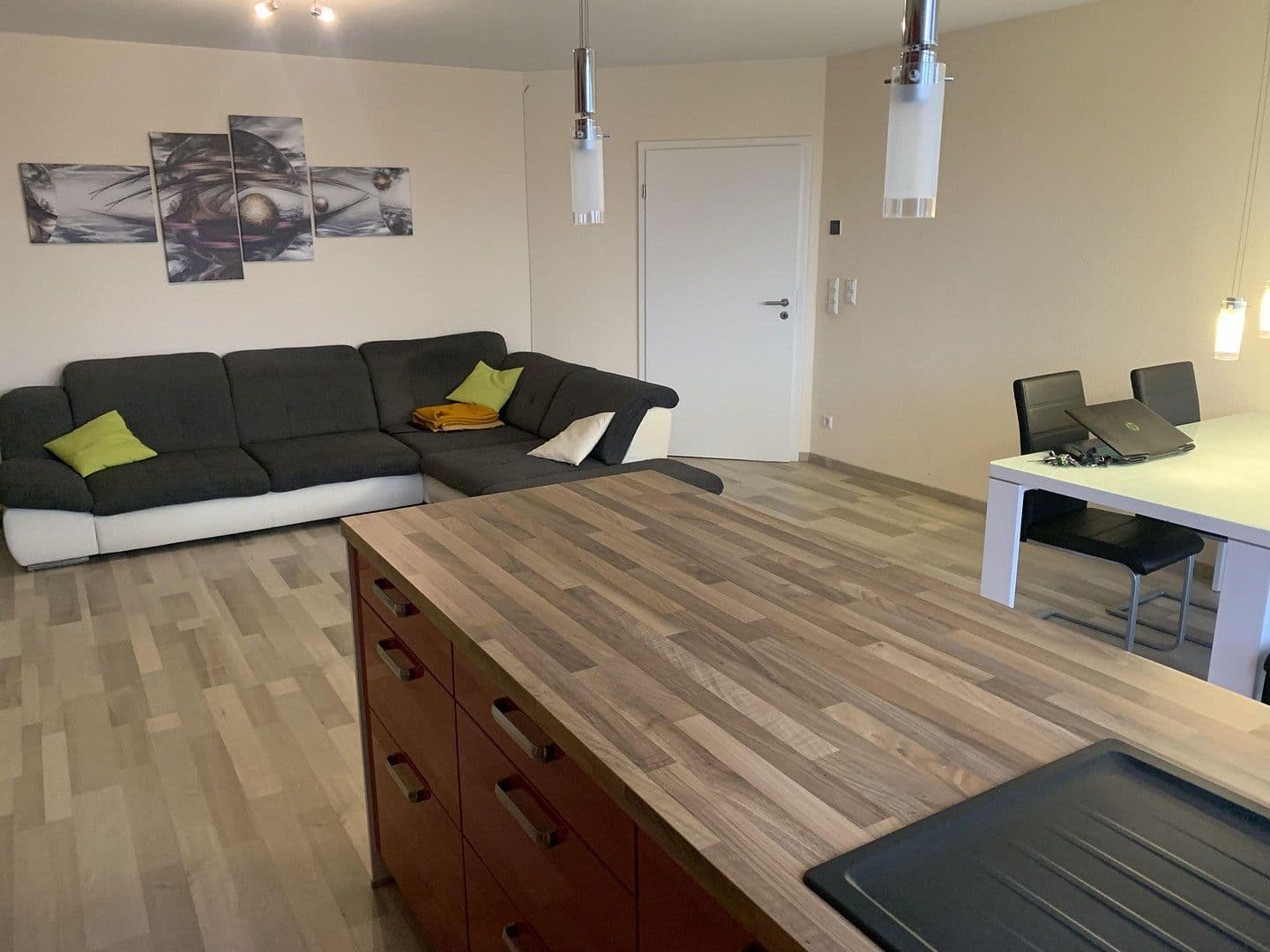 Prodej bytu 3+1 83 m², Herxheim bei Landau/Pfalz, Porýní-Falc Prodej bytu 3+1 83 m², Herxheim bei Landau/Pfalz, Porýní-Falc