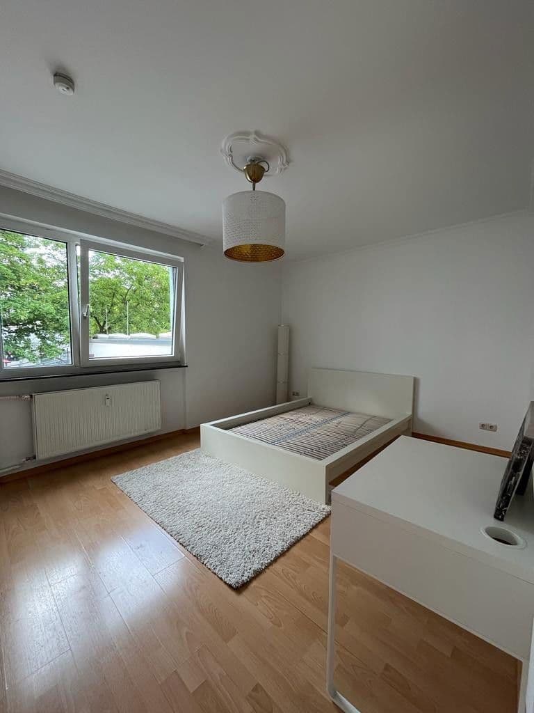 Pronájem bytu 2+1 55 m², Paradiesgasse 12, Frankfurt, Hessen Pronájem bytu 2+1 55 m², Paradiesgasse 12, Frankfurt, Hessen