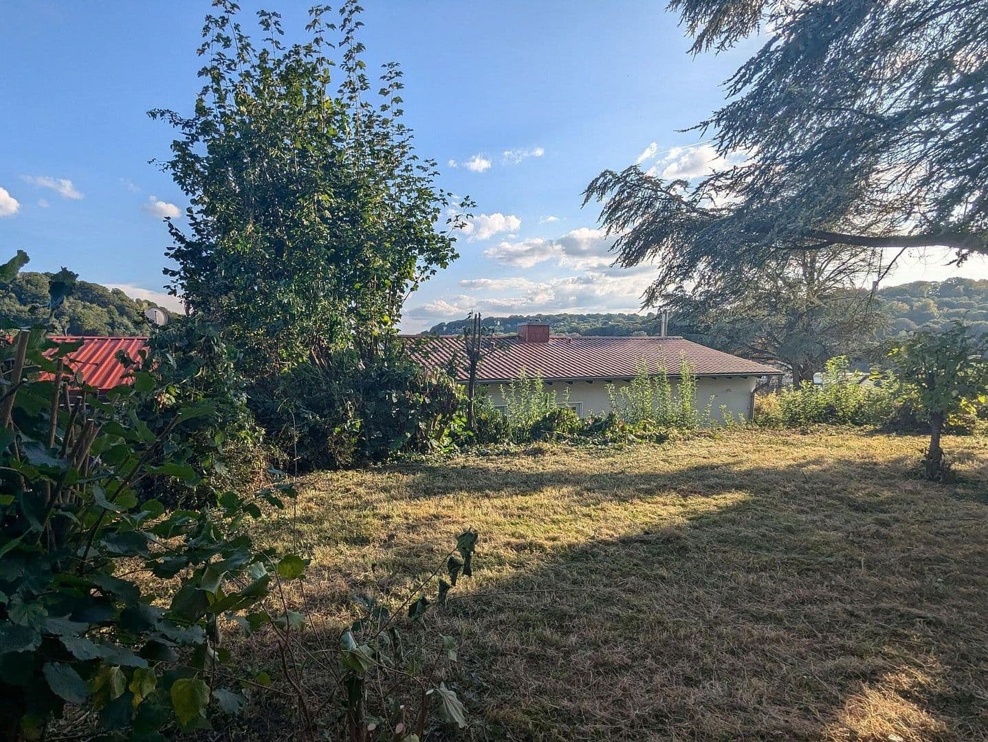 Prodej domu 160 m², pozemek 400 m², Nussbaumstraße 20, Saarbrücken, Země Sársko Prodej domu 160 m², pozemek 400 m², Nussbaumstraße 20, Saarbrücken, Země Sársko