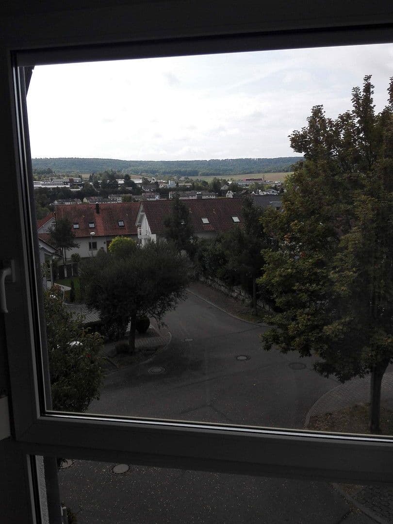 Pronájem bytu 3+1 78 m², Schwaigern, Bádensko-Württembersko Pronájem bytu 3+1 78 m², Schwaigern, Bádensko-Württembersko