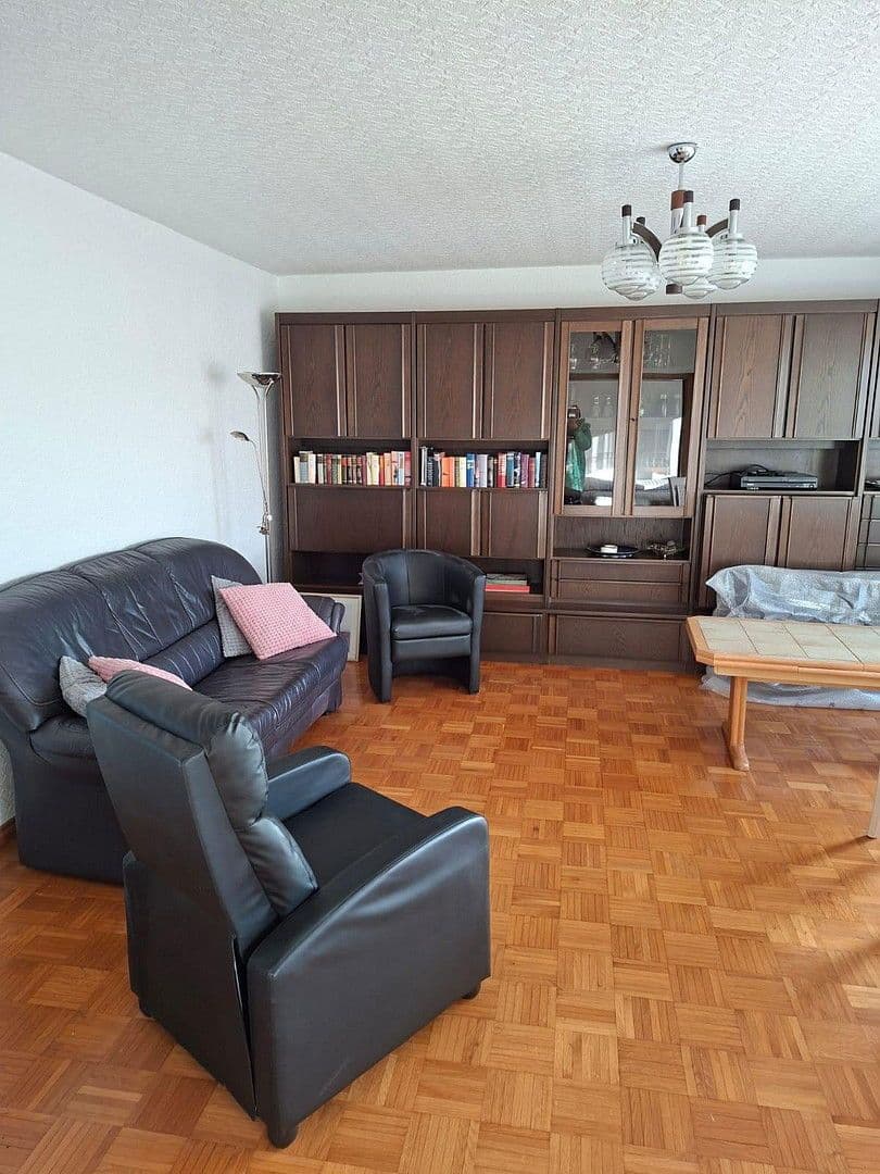 Pronájem bytu 3+1 75 m², Mühlheim am Main, Hessen Pronájem bytu 3+1 75 m², Mühlheim am Main, Hessen