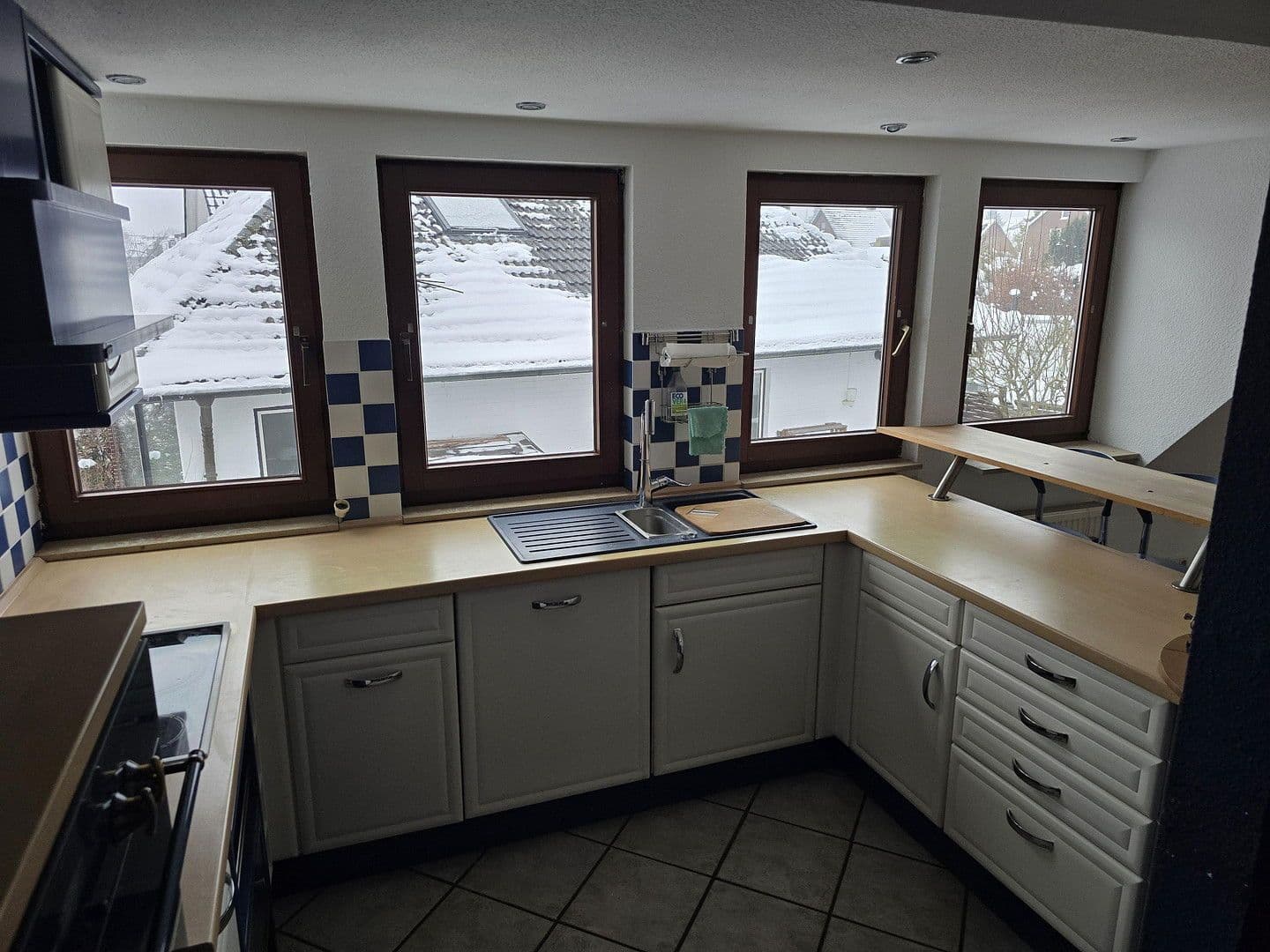 Pronájem bytu 3+1 100 m², Norderstedt, Šlesvicko-Holštýnsko Pronájem bytu 3+1 100 m², Norderstedt, Šlesvicko-Holštýnsko