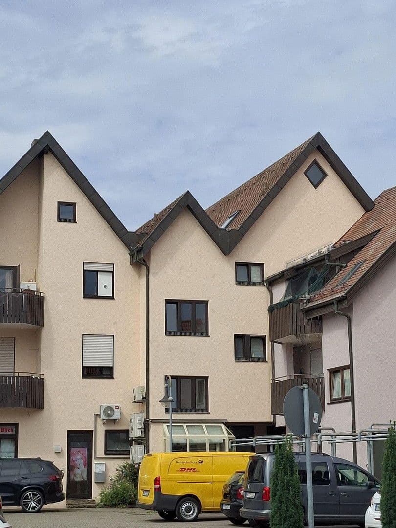 Pronájem bytu 5+1 100 m², Obersulm, Bádensko-Württembersko Pronájem bytu 5+1 100 m², Obersulm, Bádensko-Württembersko