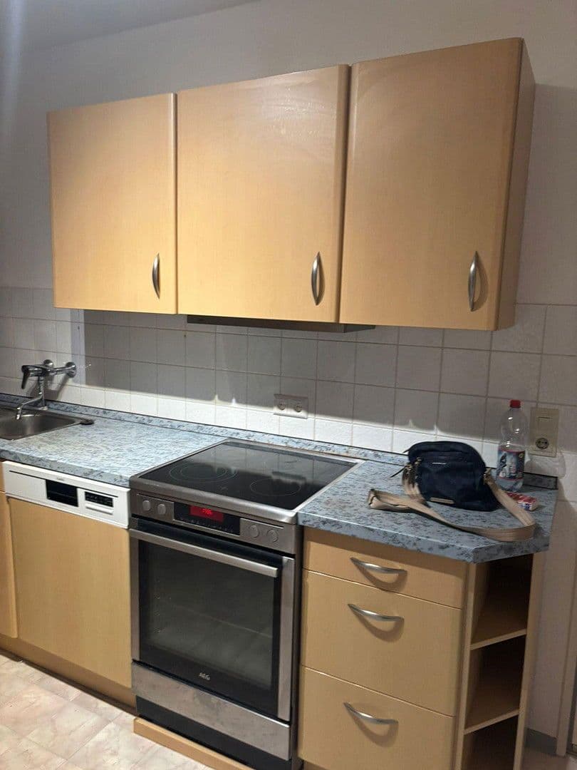 Pronájem bytu 5+1 100 m², Obersulm, Bádensko-Württembersko Pronájem bytu 5+1 100 m², Obersulm, Bádensko-Württembersko