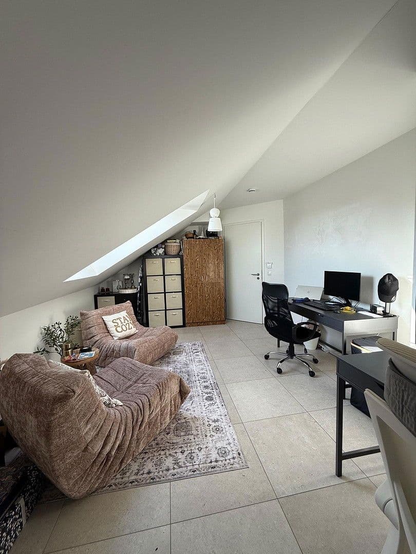 Pronájem bytu 3+1 94 m², Staffelsgasse 41, Alfter, Severní Porýní-Vestfálsko Pronájem bytu 3+1 94 m², Staffelsgasse 41, Alfter, Severní Porýní-Vestfálsko