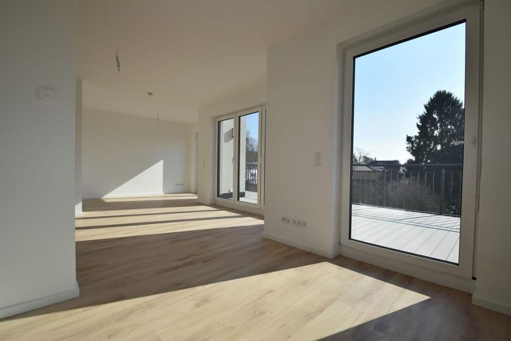 Pronájem bytu 2+1 74 m², Tannenstraße 36a, Dietzenbach, Hessen Pronájem bytu 2+1 74 m², Tannenstraße 36a, Dietzenbach, Hessen