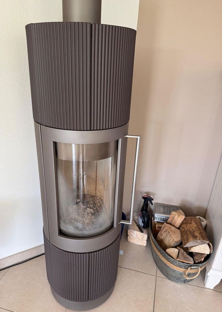 Prodej domu 322 m², pozemek 707 m², Künzell, Hessen Prodej domu 322 m², pozemek 707 m², Künzell, Hessen