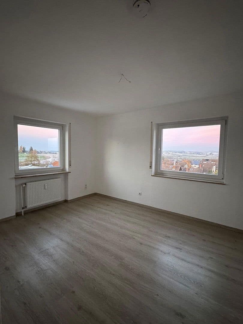 Prodej bytu 3+1 87 m², Friedhofstraße 49, Donaueschingen, Bádensko-Württembersko Prodej bytu 3+1 87 m², Friedhofstraße 49, Donaueschingen, Bádensko-Württembersko