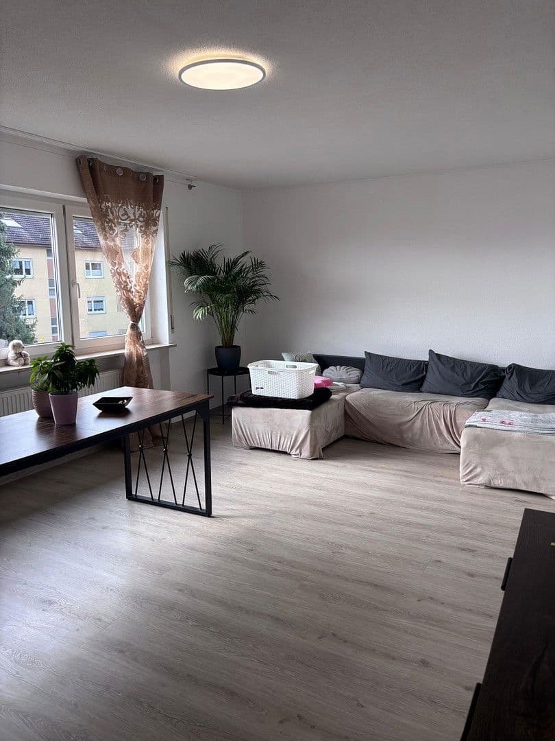 Prodej bytu 3+1 87 m², Friedhofstraße 49, Donaueschingen, Bádensko-Württembersko Prodej bytu 3+1 87 m², Friedhofstraße 49, Donaueschingen, Bádensko-Württembersko