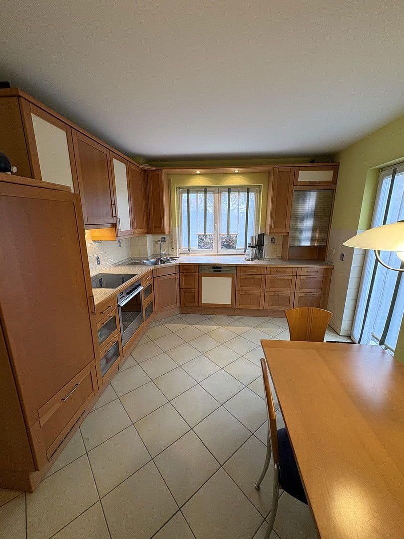 Prodej domu 137 m², pozemek 304 m², Oberasbach, Bavorsko Prodej domu 137 m², pozemek 304 m², Oberasbach, Bavorsko