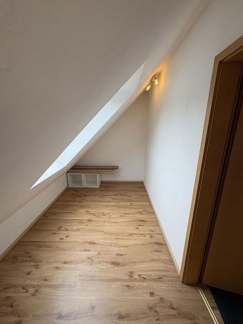 Prodej domu 137 m², pozemek 304 m², Oberasbach, Bavorsko Prodej domu 137 m², pozemek 304 m², Oberasbach, Bavorsko