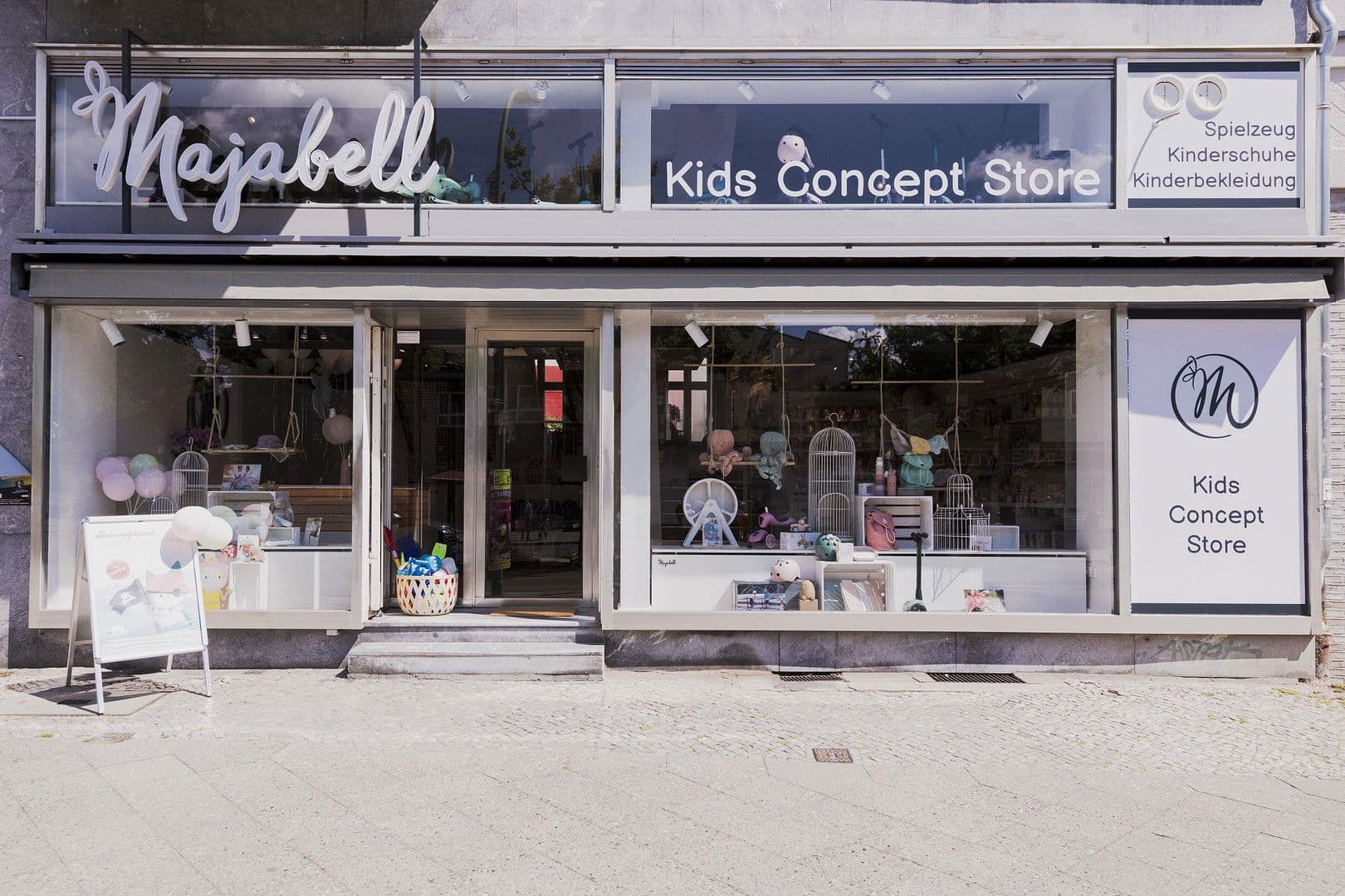 Pronájem nebytového prostoru 200 m², Berlin, Berlín Pronájem nebytového prostoru 200 m², Berlin, Berlín