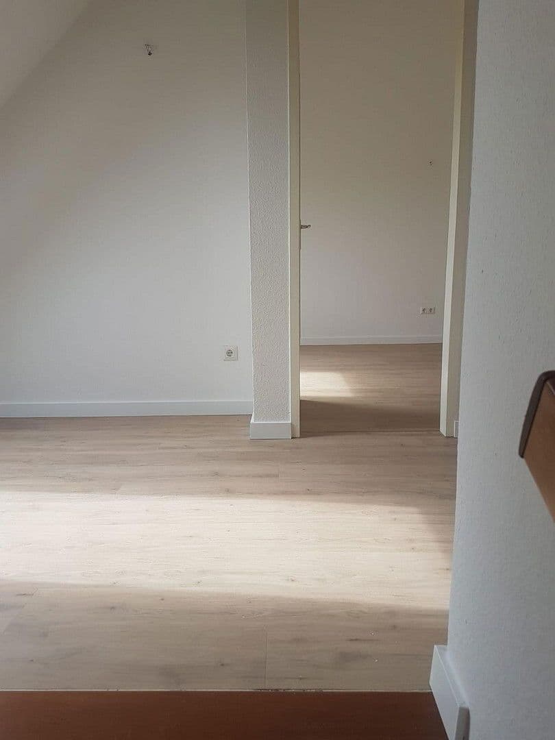Pronájem bytu 2+1 71 m², Ebereschenstr. 15, Fürstenwalde nad Sprévou, Braniborsko Pronájem bytu 2+1 71 m², Ebereschenstr. 15, Fürstenwalde nad Sprévou, Braniborsko