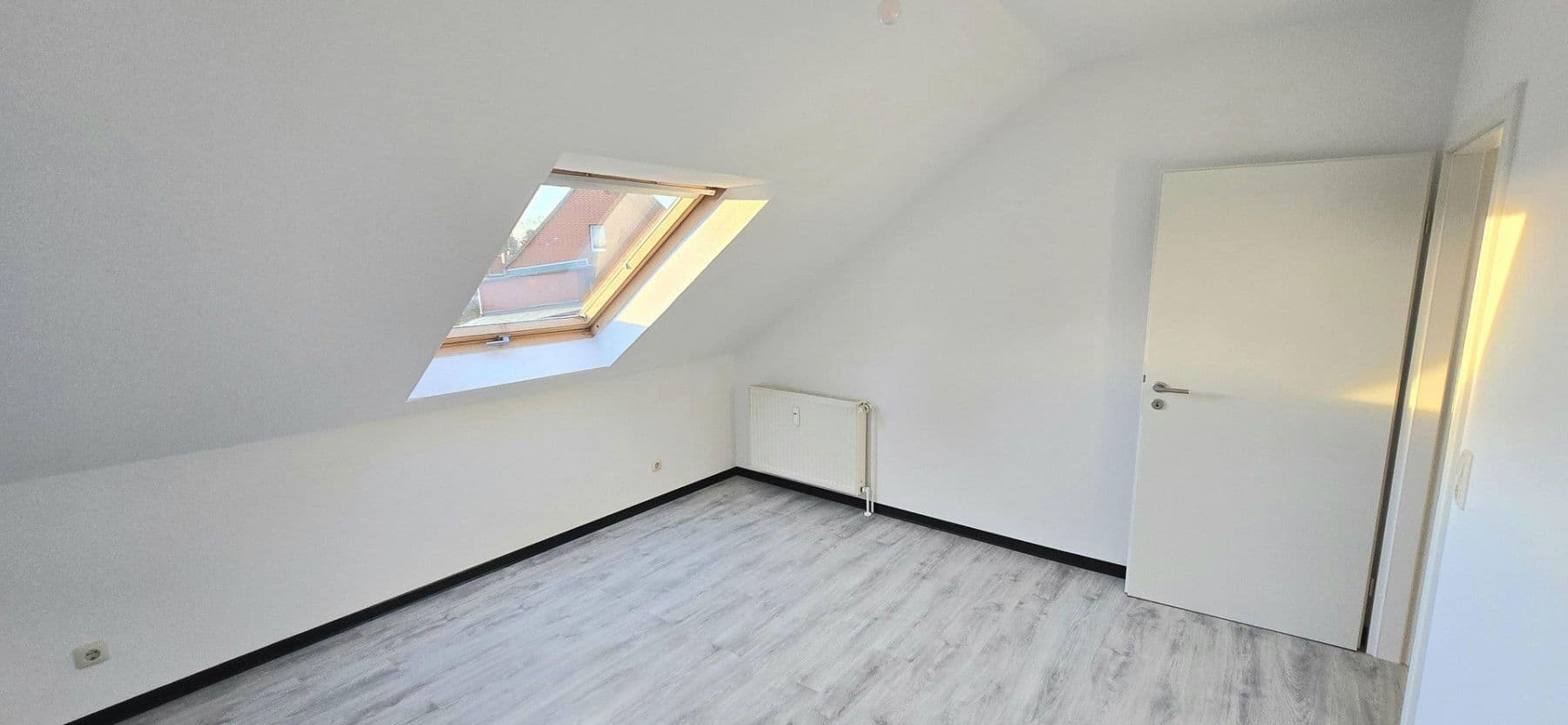 Pronájem bytu 2+1 52 m², Wendeburg, Dolní Sasko Pronájem bytu 2+1 52 m², Wendeburg, Dolní Sasko
