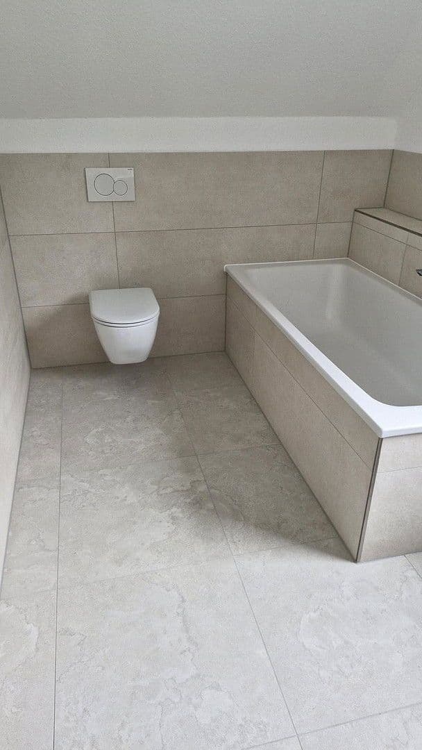 Pronájem bytu 5+1 125 m², Lütjenburger Str. 4a, Plön, Šlesvicko-Holštýnsko Pronájem bytu 5+1 125 m², Lütjenburger Str. 4a, Plön, Šlesvicko-Holštýnsko