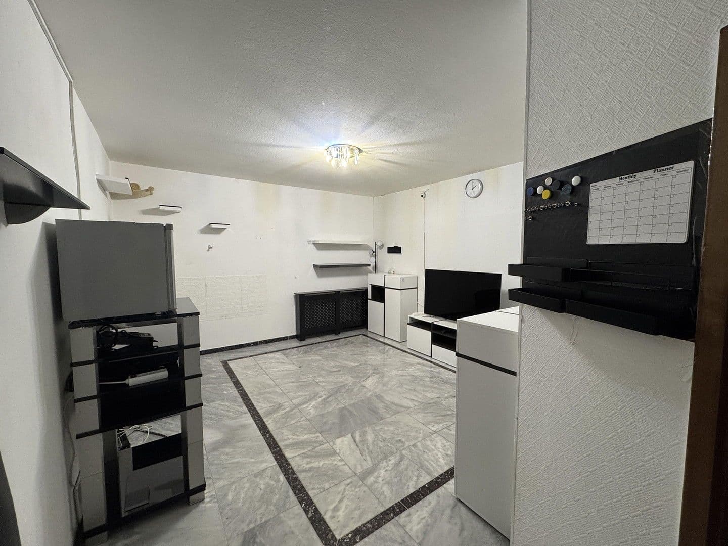 Pronájem bytu 3+1 90 m², Frankfurt am Main, Hessen Pronájem bytu 3+1 90 m², Frankfurt am Main, Hessen