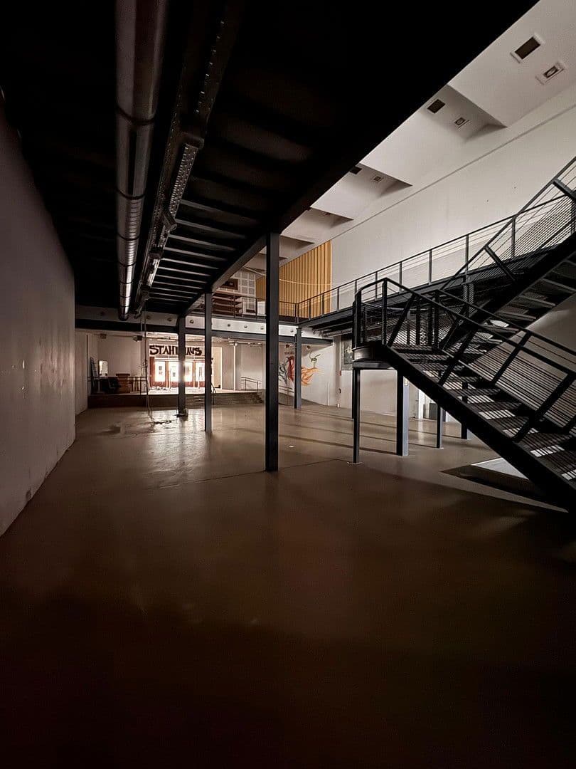 Pronájem nebytového prostoru 445 m², Altwismarstraße 21, Wismar, Mecklenburg-Vorpommern Pronájem nebytového prostoru 445 m², Altwismarstraße 21, Wismar, Mecklenburg-Vorpommern