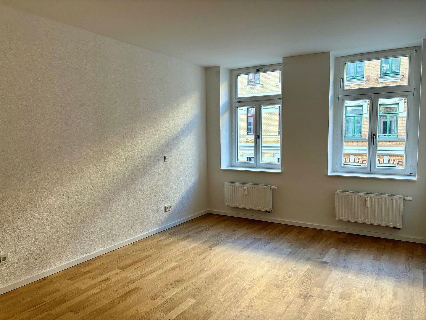 Pronájem bytu 3+1 74 m², Rinckartstraße 5, Leipzig, Sasko Pronájem bytu 3+1 74 m², Rinckartstraße 5, Leipzig, Sasko