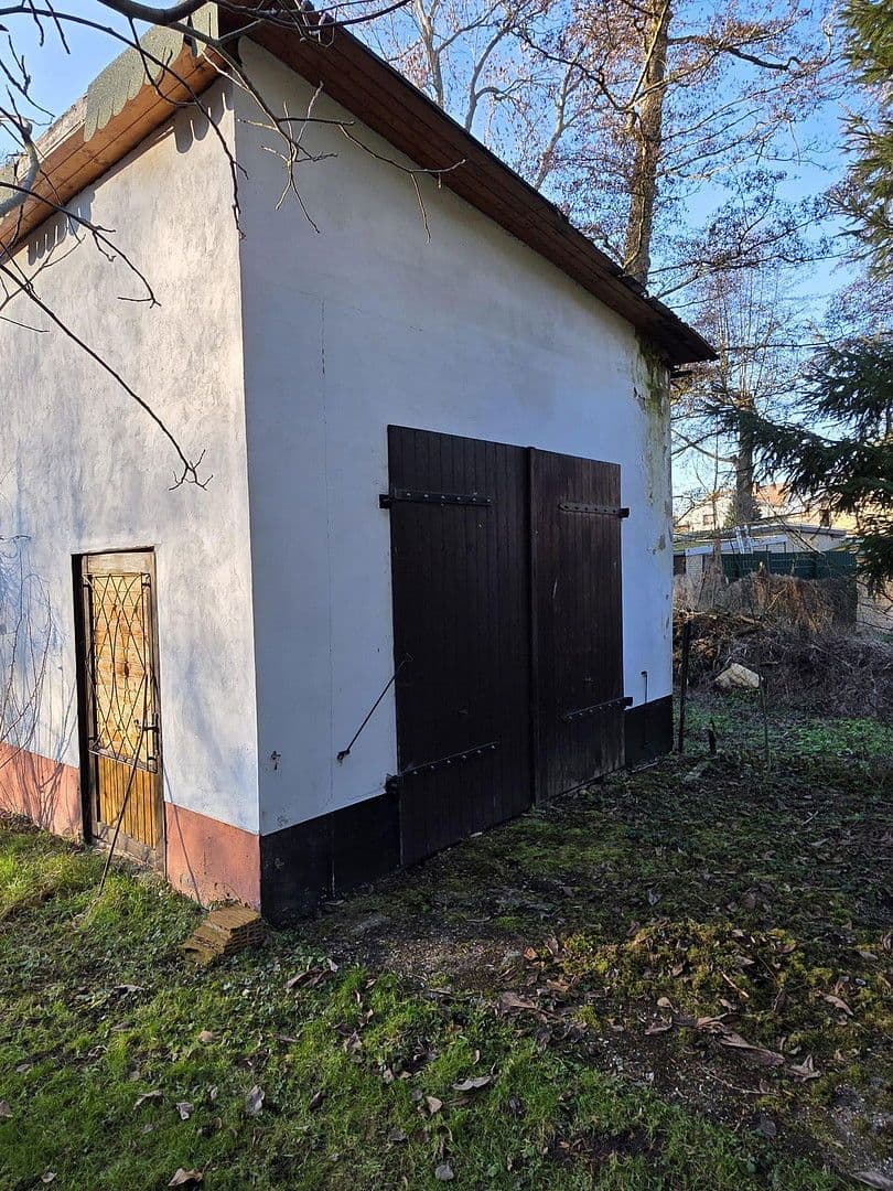 Prodej domu 144 m², pozemek 2.200 m², Petersberg, Sasko-Anhaltsko Prodej domu 144 m², pozemek 2.200 m², Petersberg, Sasko-Anhaltsko