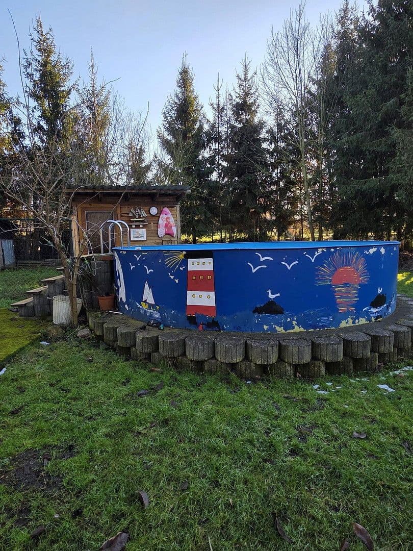 Prodej domu 144 m², pozemek 2.200 m², Petersberg, Sasko-Anhaltsko Prodej domu 144 m², pozemek 2.200 m², Petersberg, Sasko-Anhaltsko