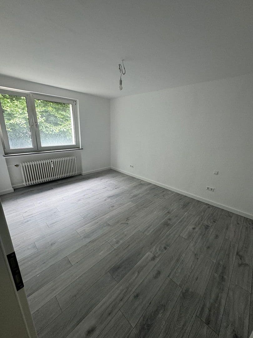 Pronájem bytu 3+1 70 m², Am Tongrund 15 A, Wennigsen (Deister), Dolní Sasko Pronájem bytu 3+1 70 m², Am Tongrund 15 A, Wennigsen (Deister), Dolní Sasko
