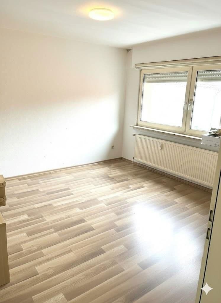 Pronájem bytu 4+1 121 m², Westendstr. 48, Mörfelden-Walldorf, Hessen Pronájem bytu 4+1 121 m², Westendstr. 48, Mörfelden-Walldorf, Hessen
