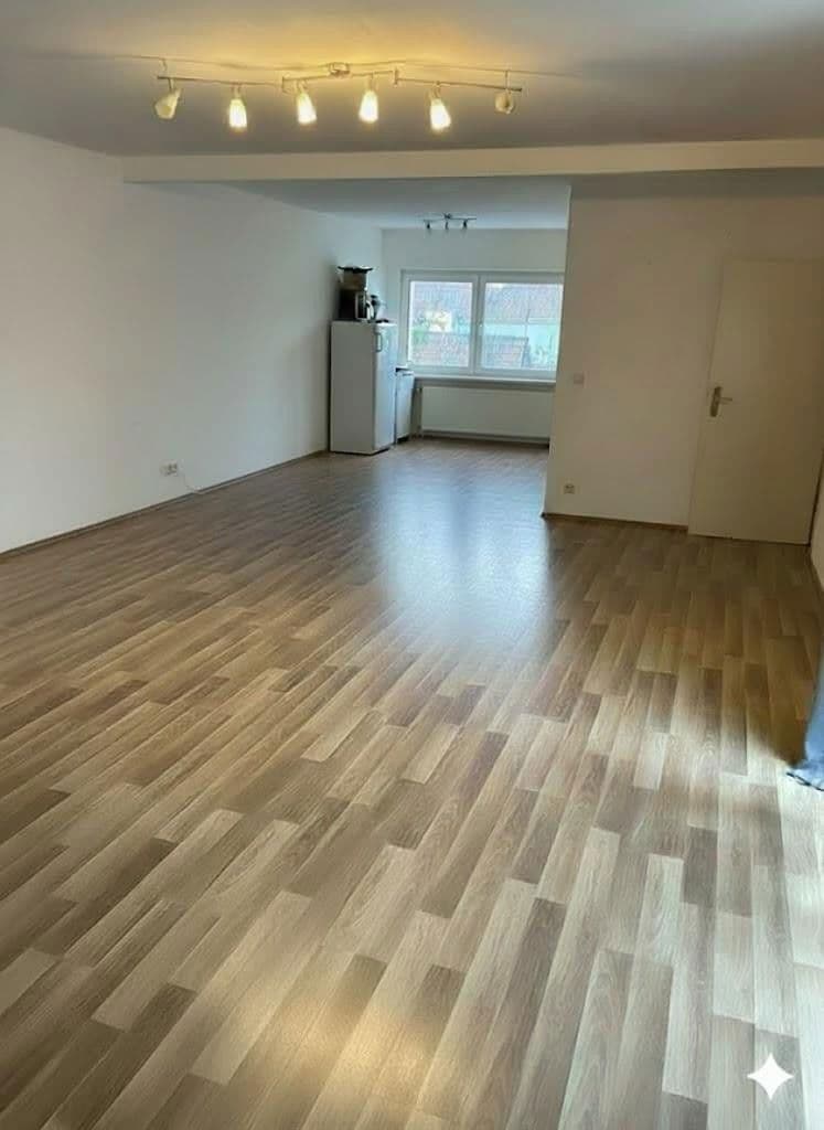 Pronájem bytu 4+1 121 m², Westendstr. 48, Mörfelden-Walldorf, Hessen Pronájem bytu 4+1 121 m², Westendstr. 48, Mörfelden-Walldorf, Hessen